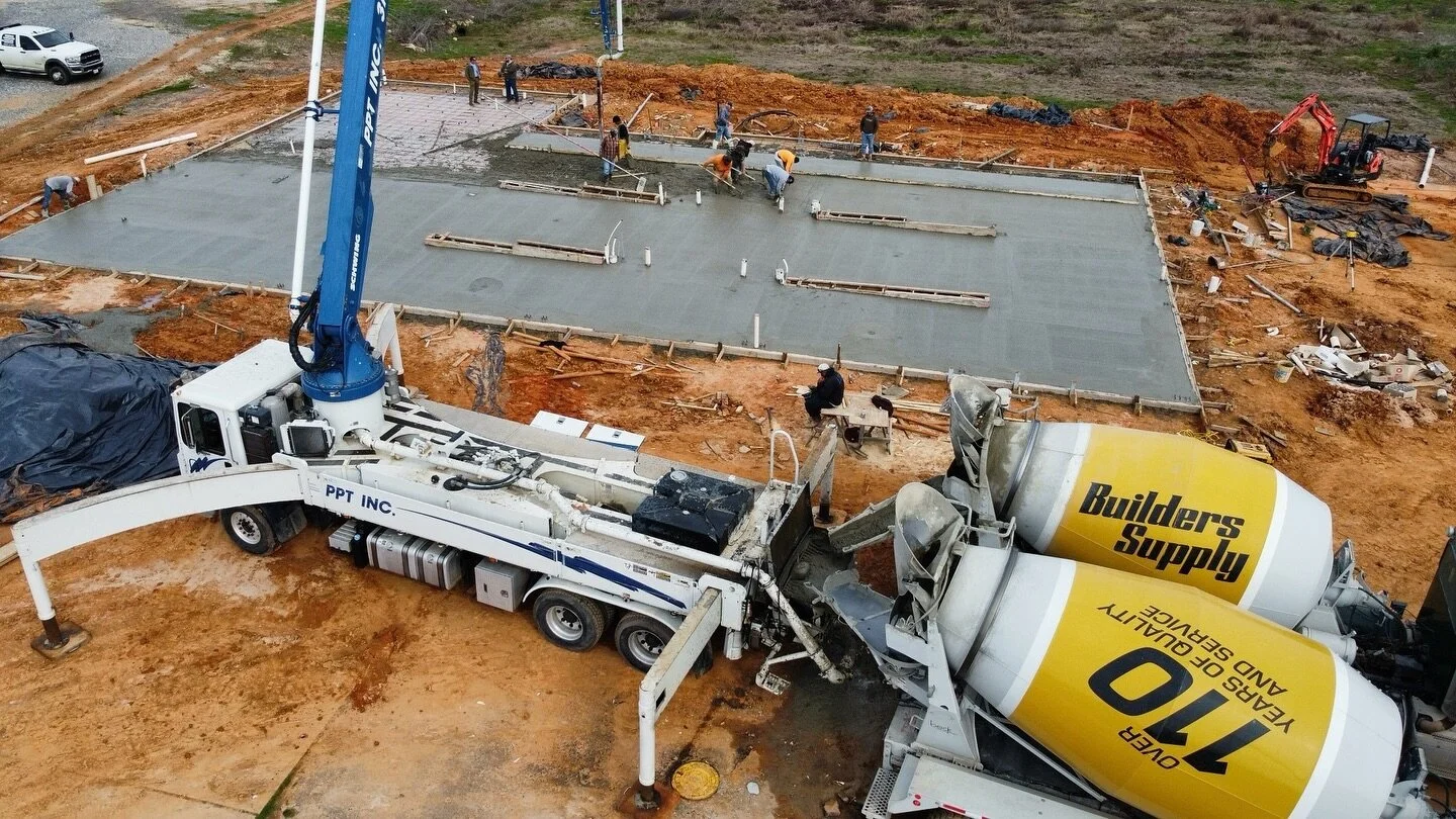 🏗️ Proud to announce another successful project pour! 🏗️

At Builders Supply, we take immense pride in delivering top-notch concrete solutions that stand the test of time. From residential driveways to commercial foundations, our team is dedicated 